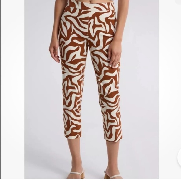 NEW! Spanx clay and cream polished cotton blend pants! - Picture 2 of 8